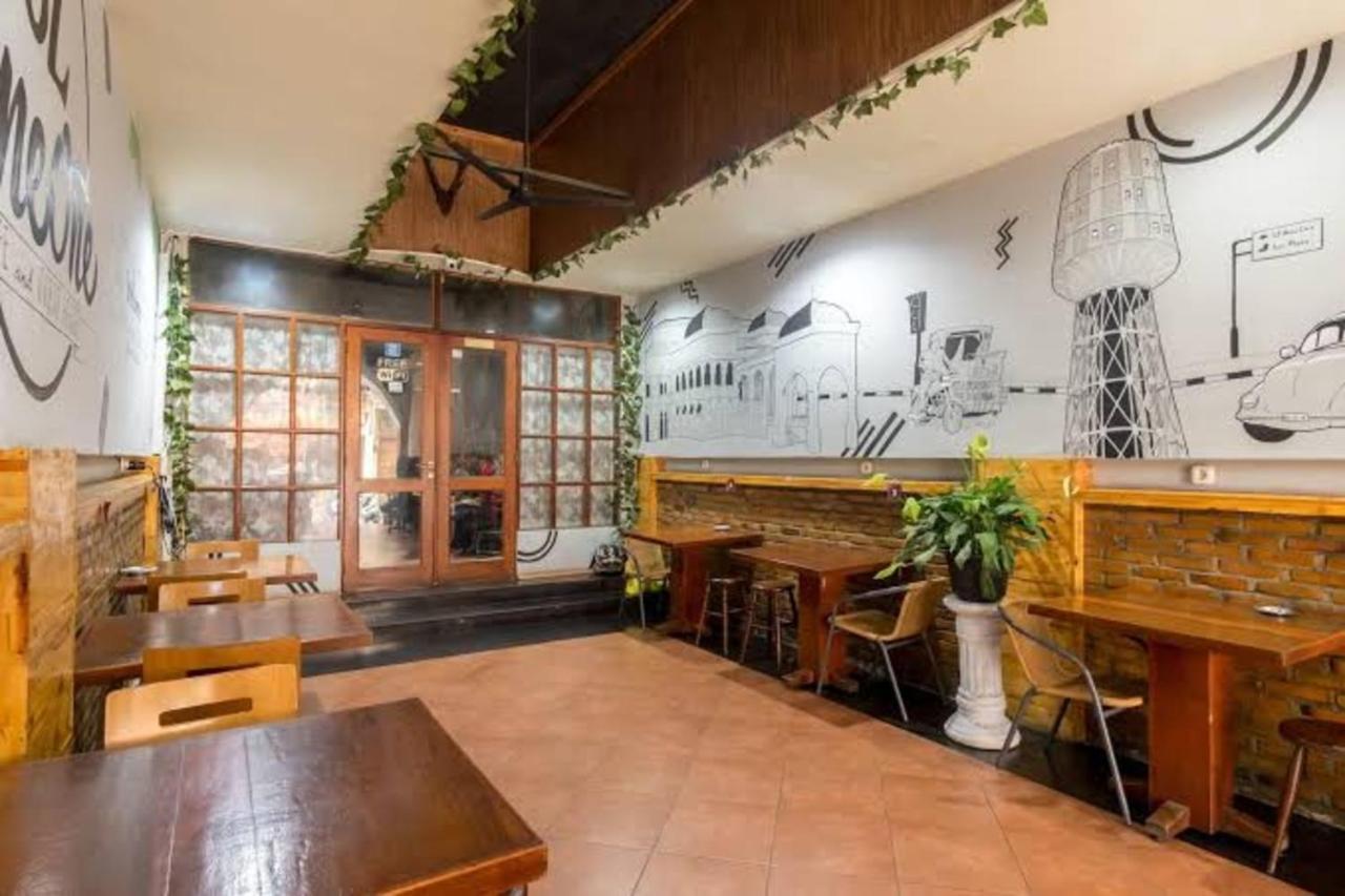 Sz Nine One Hotel Медан Екстериор снимка