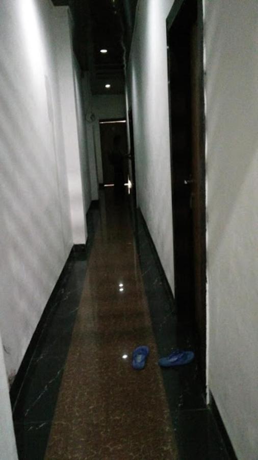 Sz Nine One Hotel Медан Екстериор снимка