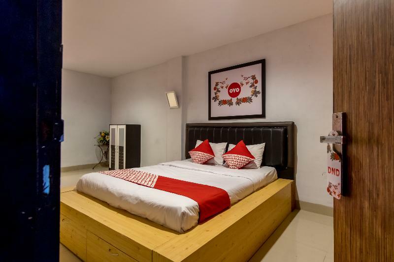 Sz Nine One Hotel Медан Екстериор снимка