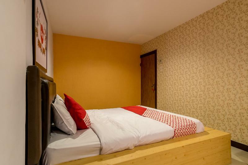 Sz Nine One Hotel Медан Екстериор снимка