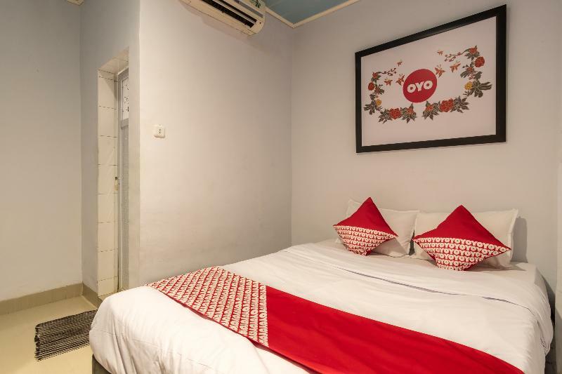 Sz Nine One Hotel Медан Екстериор снимка